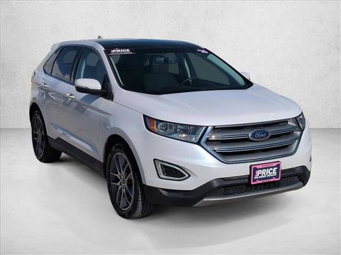 Used 2016 Ford Edge Titanium w/ Equipment Group 301A image 3