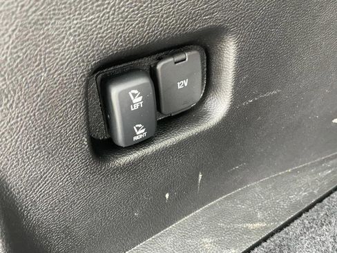 Used 2024 Ford Edge SEL w/ Convenience Package image 12