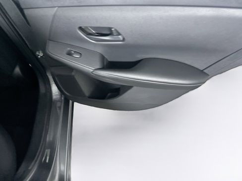 Used 2024 Nissan Sentra SV image 27