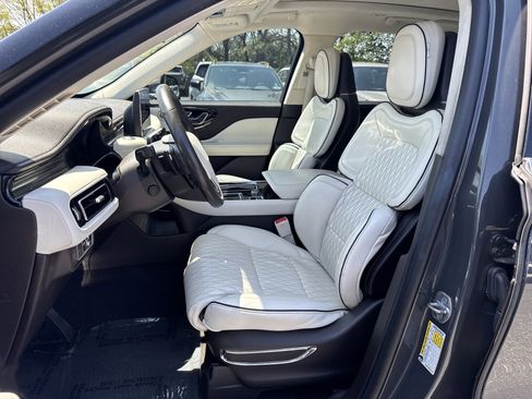 Used 2020 Lincoln Aviator Black Label w/ Dynamic Handling Package AWD/4WD image 14