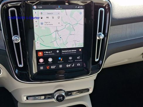 Certified 2023 Volvo XC40 B5 Plus w/ Driver Assist Package image 18