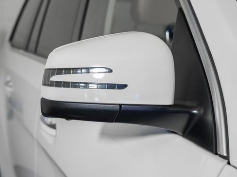 Used 2017 Mercedes-Benz GLS 450 4MATIC image 17