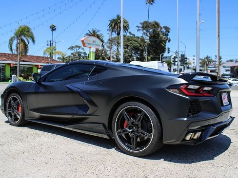 Used 2021 Chevrolet Corvette Stingray Premium Cpe w/ Z51 Performance Package RWD image 4