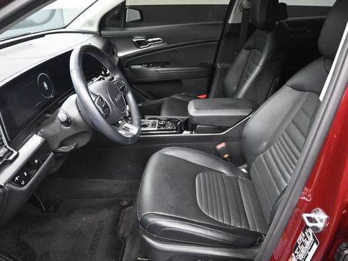 Certified 2024 Kia Sportage SX FWD image 15