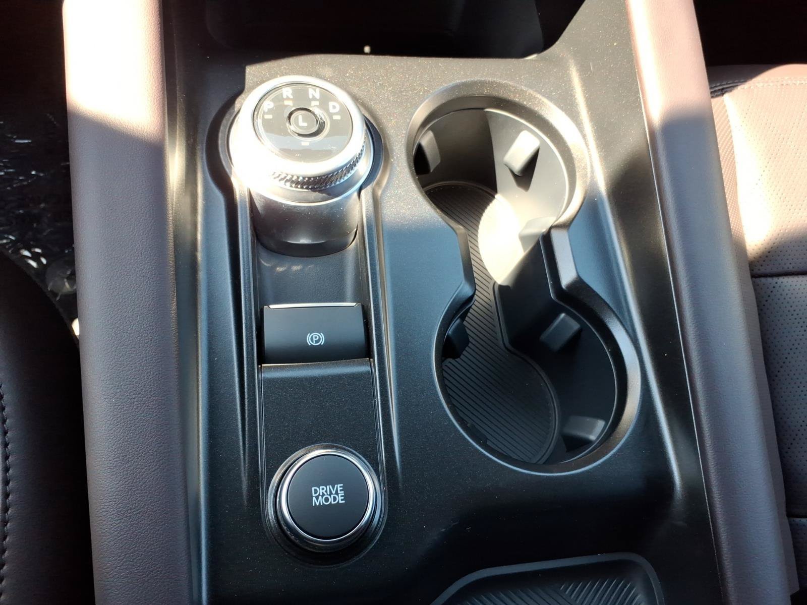 New 2027 Ford Explorer Platinum RWD image 21