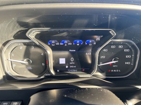 Used 2023 GMC Sierra 2500 Denali w/ Denali Ultimate Package image 21