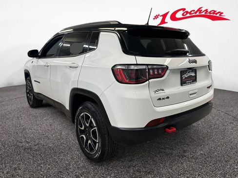 Used 2024 Jeep Compass Trailhawk AWD/4WD image 19