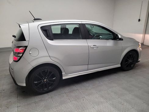 Used 2017 Chevrolet Sonic Premier w/ Driver Confidence Package FWD image 10