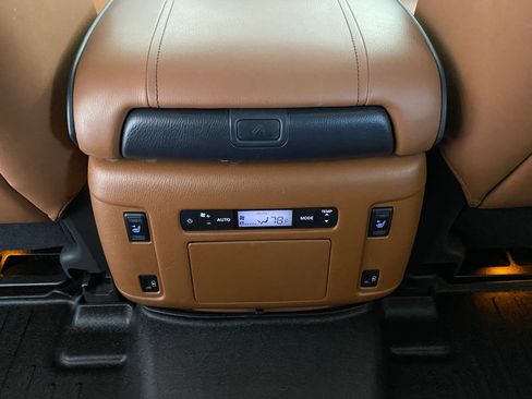 Used 2024 INFINITI QX80 Sensory w/ Cargo Package image 30