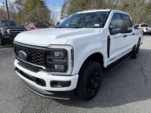 New 2026 Ford F250 XL w/ STX Appearance Package AWD/4WD image 3