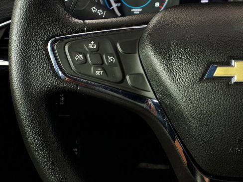 Used 2017 Chevrolet Cruze LT w/ Convenience Package FWD image 18