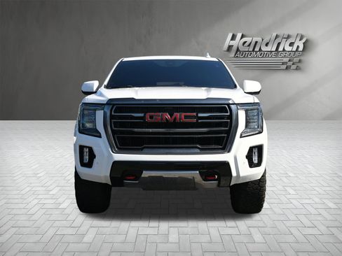 Used 2021 GMC Yukon XL AT4 w/ Rear Media and Nav Package AWD/4WD image 3