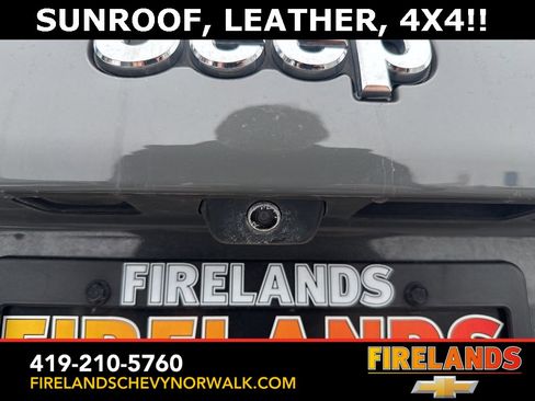 Used 2022 Jeep Cherokee Limited image 26