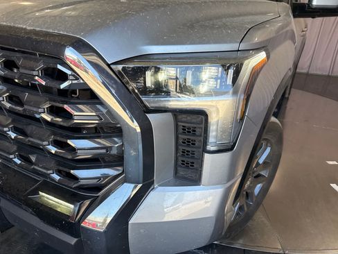 Used 2025 Toyota Tundra Platinum AWD/4WD image 10