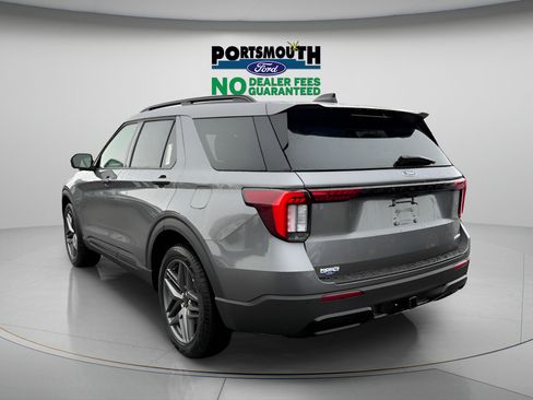 New 2026 Ford Explorer ST-Line w/ ST-Line Street Pack AWD/4WD image 23
