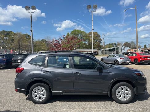 Used 2024 Subaru Forester image 3