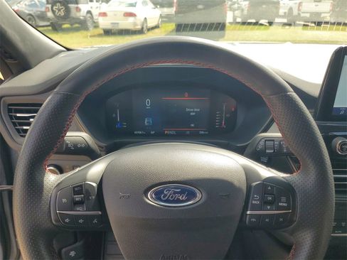 Used 2023 Ford Escape ST-Line image 21