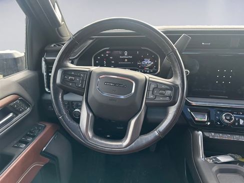Used 2024 GMC Sierra 3500 Denali Ultimate image 7
