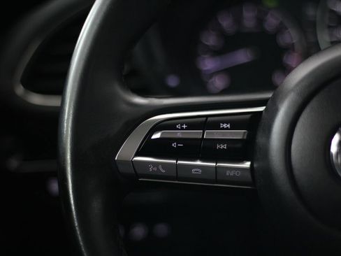 Used 2019 MAZDA MAZDA3 Sedan w/ Preferred Package FWD image 12