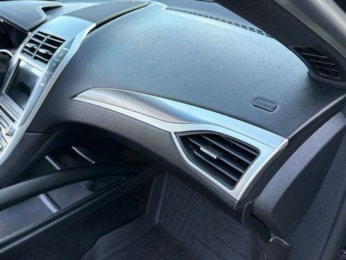 Used 2018 Lincoln MKZ Premiere FWD image 24