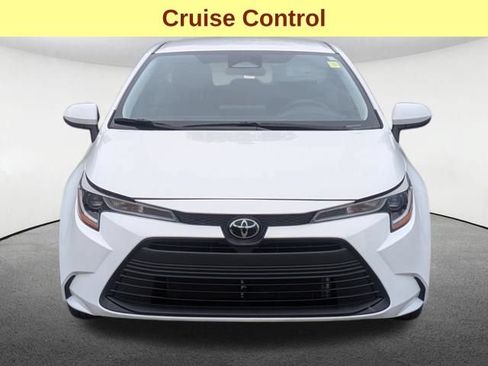 Certified 2024 Toyota Corolla LE FWD image 13