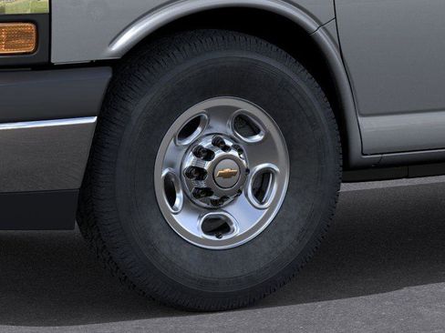 New 2026 Chevrolet Express 3500 LT RWD image 9