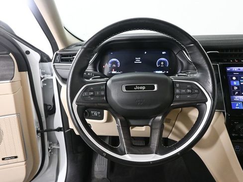 Used 2021 Jeep Grand Cherokee L Limited image 2