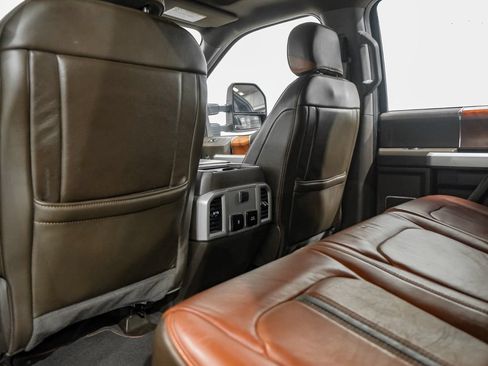 Used 2022 Ford F250 King Ranch w/ King Ranch Ultimate Package AWD/4WD image 38
