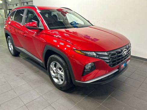 Used 2023 Hyundai Tucson SEL AWD/4WD image 2