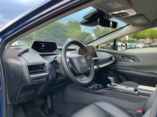 Used 2023 Toyota Prius XLE AWD/4WD image 16