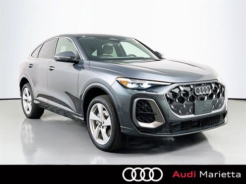 New 2025 Audi Q5 2.0T Premium Plus image 1