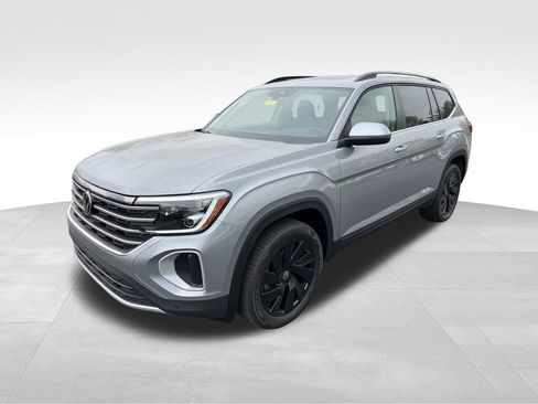 New 2026 Volkswagen Atlas SE image 1