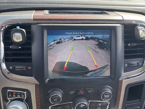 Used 2017 RAM 1500 Laramie w/ Convenience Group image 13