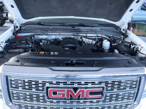 Used 2016 GMC Sierra 1500 Denali RWD image 35