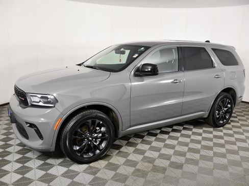 Used 2025 Dodge Durango GT AWD/4WD image 9