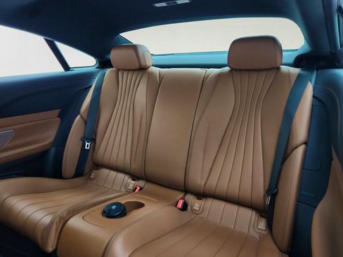 Used 2018 Mercedes-Benz E 400 Coupe image 22