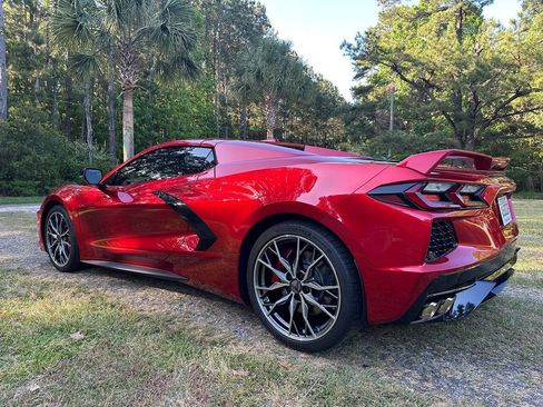 Used 2024 Chevrolet Corvette Stingray Premium Conv w/ Z51 Performance Package RWD image 8