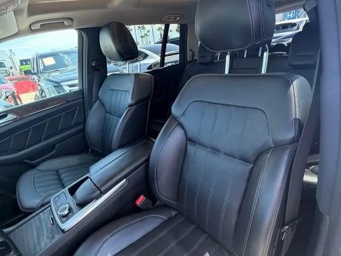 Used 2016 Mercedes-Benz GL 450 4MATIC image 7