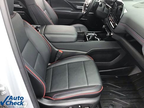 Used 2025 Chevrolet Silverado EV RST image 11