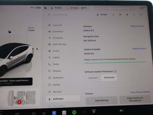 Used 2023 Tesla Model Y Long Range AWD/4WD image 46