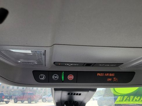 Used 2020 Chevrolet Equinox LS FWD image 17