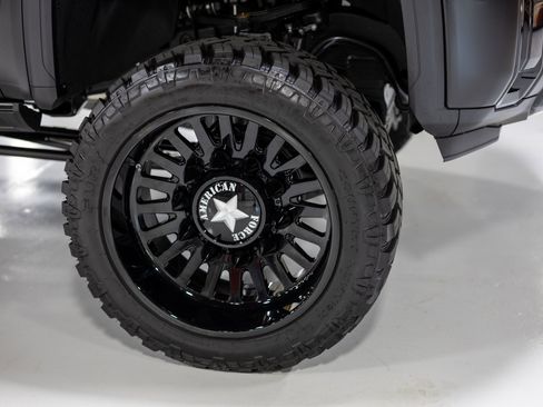 Used 2026 GMC Sierra 3500 Denali Ultimate AWD/4WD image 36