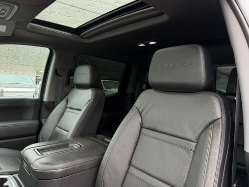 Used 2021 GMC Sierra 1500 Denali w/ Denali Ultimate Package AWD/4WD image 21