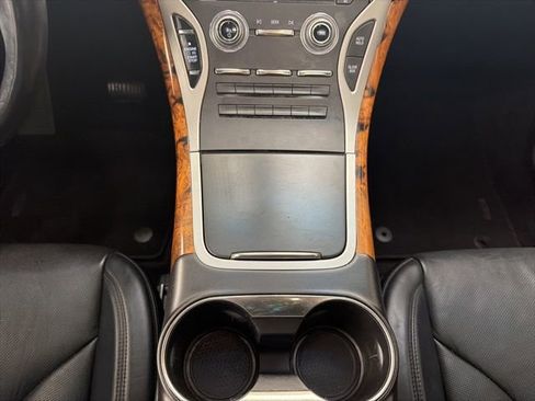 Used 2016 Lincoln MKX Reserve w/ Technology Package image 18