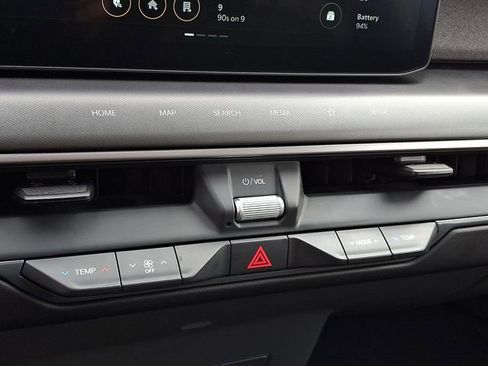 Certified 2024 Kia EV9 Wind image 19