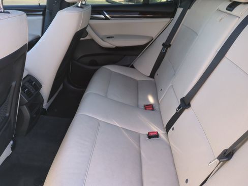 Used 2017 BMW X3 xDrive28i image 17