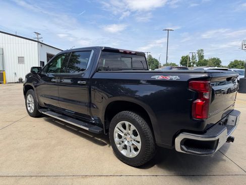 Used 2023 Chevrolet Silverado 1500 LTZ w/ LTZ Premium Package AWD/4WD image 30