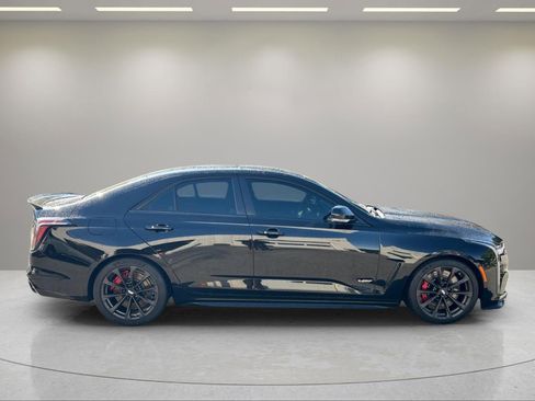 Used 2022 Cadillac CT4 V Blackwing w/ Technology Package RWD image 6