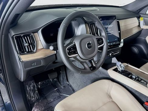 New 2026 Volvo XC90 B6 Plus w/ Protection Package AWD/4WD image 9