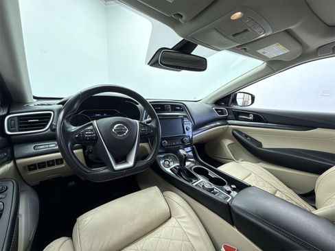 Used 2021 Nissan Maxima Platinum w/ Sport Mat Group image 12